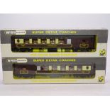 OO Gauge: A pair of WRENN Pullman brake coaches comprising a W6000 Car 77 with white tables and a