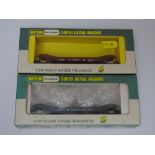 OO Gauge: A pair of rarer WRENN wagons to include: 2 x W4652A Loriot Lowmac Wagon - one in grey, one
