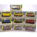 OO Gauge Model Railways: A mixed group of WRENN wagons as lotted - VG in G/VG boxes (10)