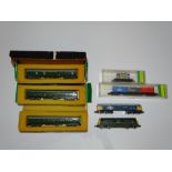 N Gauge Model Railways: A group of MINITRIX rolling stock to include 2 x unboxed diesel