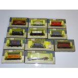 OO Gauge Model Railways: A mixed group of WRENN wagons as lotted - VG in G/VG boxes (11)