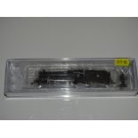 N Gauge Model Railways: A GRAHAM FARISH 372-727 Standard Class 5MT steam locomotive in BR black