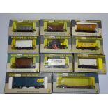 OO Gauge Model Railways: A mixed group of WRENN wagons as lotted - VG in G/VG boxes (11)