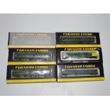 N Gauge Model Railways: A group of GRAHAM FARISH Mark 1 coaches in BR Southern Region green as