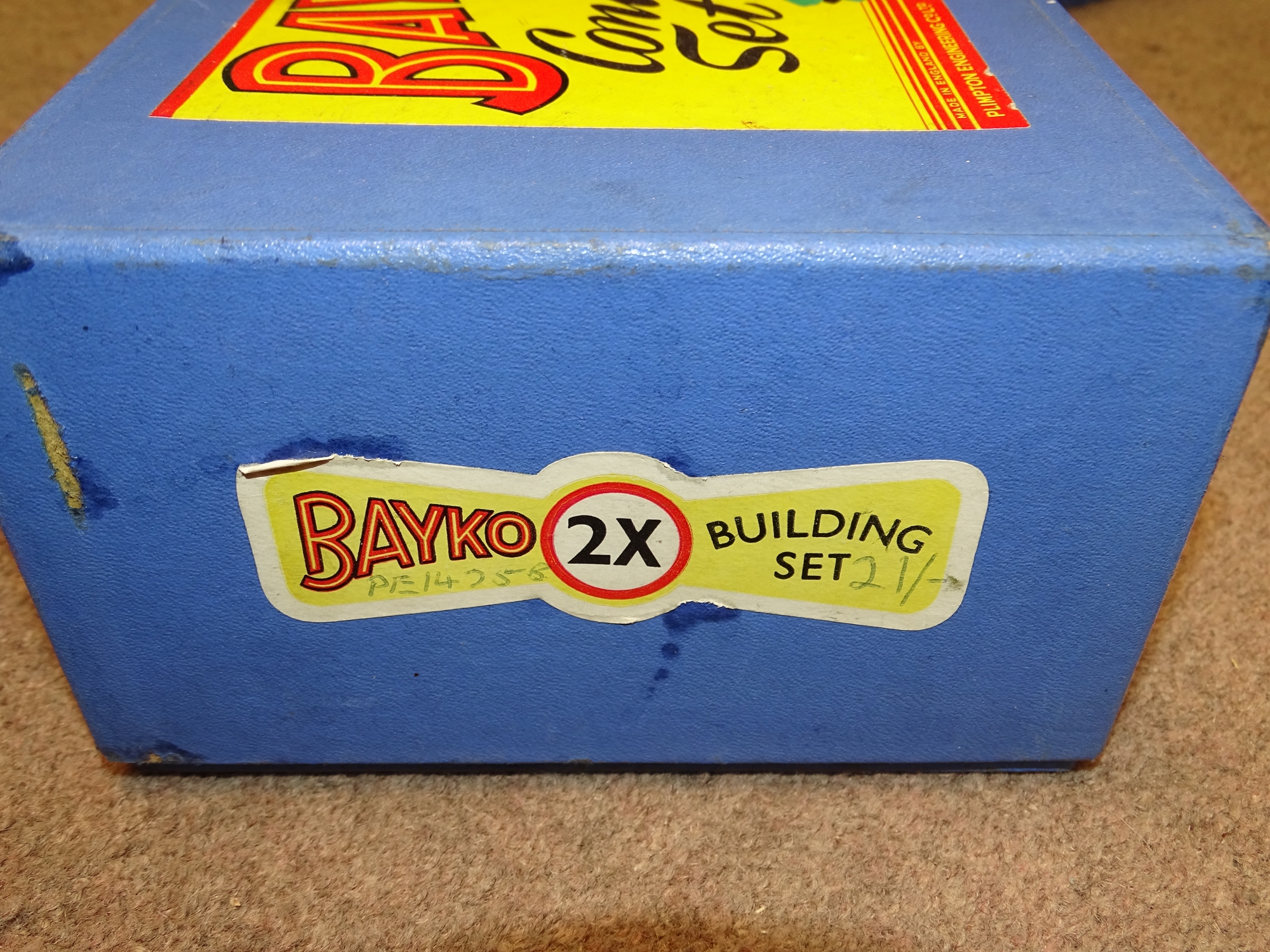 A large quantity of BAYKO building sets (not checked complete) together with a tin containing a very - Image 7 of 17