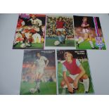 AUTOGRAPHS: 1960S /1980S FOOTBALLERS - WEST HAM FOOTBALL CLUB: A selection of 5 autographed pictures