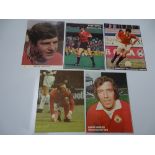 AUTOGRAPHS: 1960S /1980S FOOTBALLERS - MANCHESTER UNITED FOOTBALL CLUB: A selection of 5 autographed