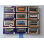 OO GAUGE MODEL RAILWAYS: A mixed group of DAPOL wagons as lotted - VG/E in G/VG boxes (12) #21