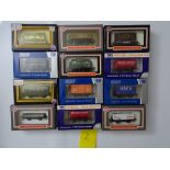 OO GAUGE MODEL RAILWAYS: A mixed group of DAPOL wagons as lotted - VG/E in G/VG boxes (12) #2