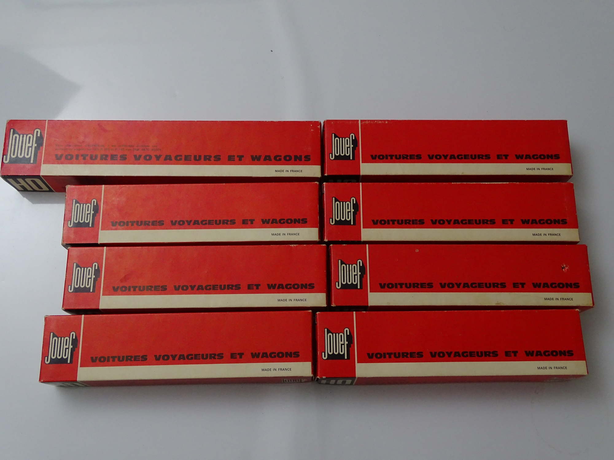 HO GAUGE MODEL RAILWAYS: A quantity of French Outline coaches by JOUEF - G/VG in G boxes (8)
