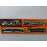HOm GAUGE MODEL RAILWAYS: A group of HOm Swiss Outline coaches by BEMO in RHb green livery - G/VG in