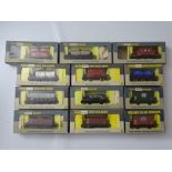 OO GAUGE MODEL RAILWAYS: A mixed group of WRENN wagons as lotted - VG/E in G/VG boxes (12) #21
