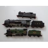 OO GAUGE MODEL RAILWAYS: A mixed group of HORNBY DUBLO locomotives to include 'Cardiff Castle', a