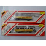 HOm GAUGE MODEL RAILWAYS: A pair of HOm Swiss Outline Tourist Sightseeing wagons by D+R Modellbahn