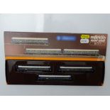 Z GAUGE MODEL RAILWAYS: A MARKLIN mini-club 8777 CIWL sleeping car set - VG in G/VG box