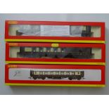 OO GAUGE MODEL RAILWAYS: A trio of HORNBY Super Detail Pullman coaches as lotted - VG in G boxes (