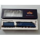 OO GAUGE MODEL RAILWAYS: A HORNBY Class A4 steam locomotive in LNER blue livery 'Sir Nigel