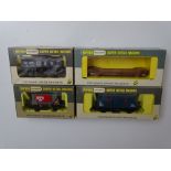 OO GAUGE MODEL RAILWAYS: A small group of rarer WRENN wagons to include: 1 x W4652, 1 X W5005, 1 x