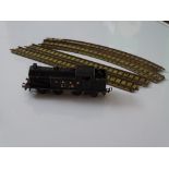 OO GAUGE MODEL RAILWAYS: A HORNBY DUBLO clockwork class N2 steam tank locomotive in LNER black