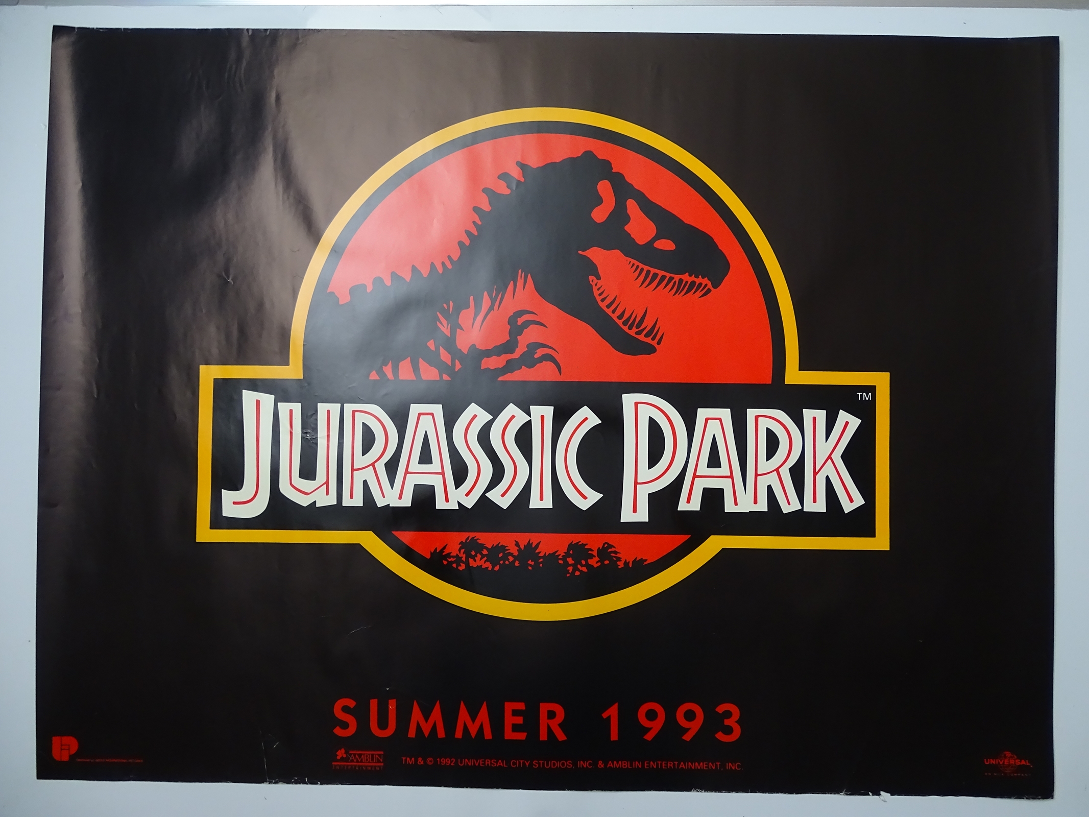 JURASSIC PARK (1993) - British UK quad film poster - Advance - STEVEN SPIELBERG - Classic T-REX logo