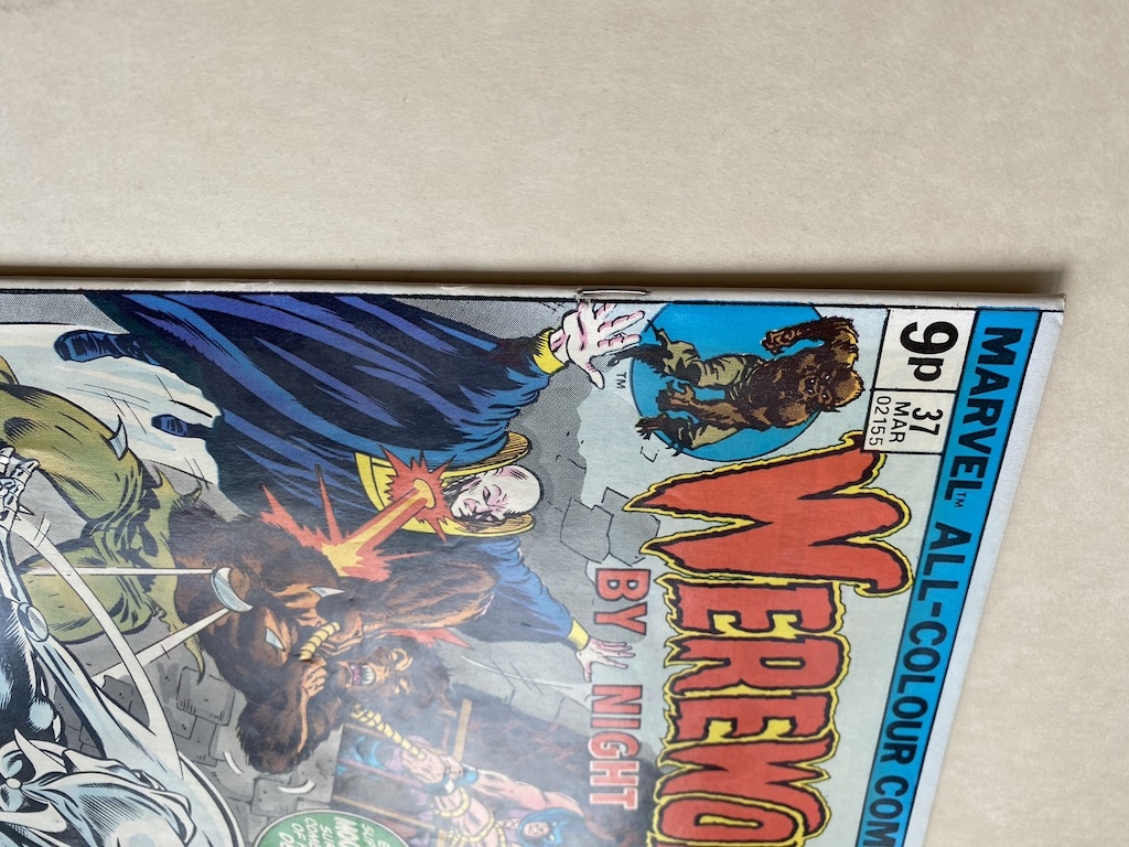 WEREWOLF BY NIGHT #33 & 37 (2 in lot) - (1975/76 - MARVEL - Pence Copy) - Second and third - Image 4 of 13