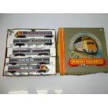 OO GAUGE MODEL RAILWAYS: A HORNBY RAILWAYS Advanced Passenger Train split from a train set - G/VG in