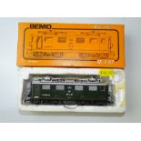 HOm GAUGE MODEL RAILWAYS: A BEMO Swiss Outline 1250/7 Ge 4/4 Class electric locomotive in RhB