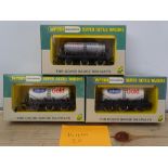 OO GAUGE MODEL RAILWAYS: A group of rarer WRENN wagons to include: W5003 and 2 x W5013 6-wheel