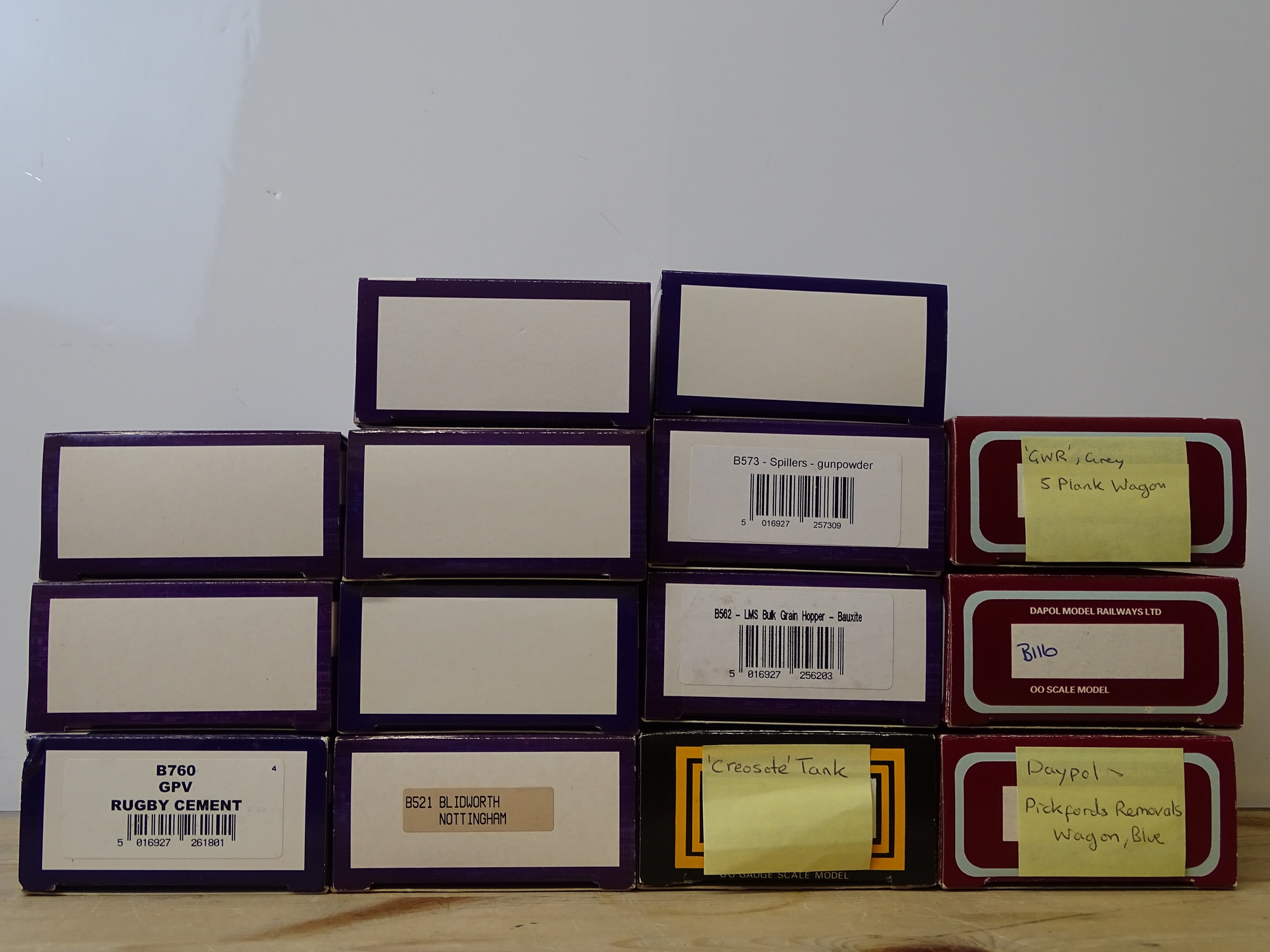 OO GAUGE MODEL RAILWAYS: A group of boxed DAPOL wagons as lotted - VG/E in G/VG boxes (14) #3 - Image 2 of 2