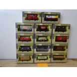 OO GAUGE MODEL RAILWAYS: A group of boxed WRENN wagons as lotted - VG/E in G/VG boxes (14) #13