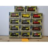 OO GAUGE MODEL RAILWAYS: A group of boxed WRENN wagons as lotted - VG/E in G/VG boxes (14) #6