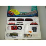 HO GAUGE MODEL RAILWAYS : A ROCO digital starter train set with steam locomotive, coaches and wagons