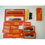 OO GAUGE MODEL RAILWAYS: A group of TRI-ANG (Australia) wagons, all boxed, together with an