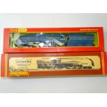 OO GAUGE MODEL RAILWAYS: A pair of HORNBY Coronation Class steam locomotives comprising R685 '