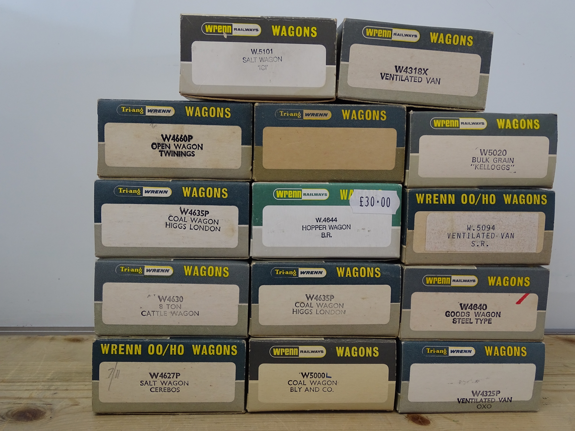 OO GAUGE MODEL RAILWAYS: A group of boxed WRENN wagons as lotted - VG/E in G/VG boxes (14) #16 - Image 2 of 2