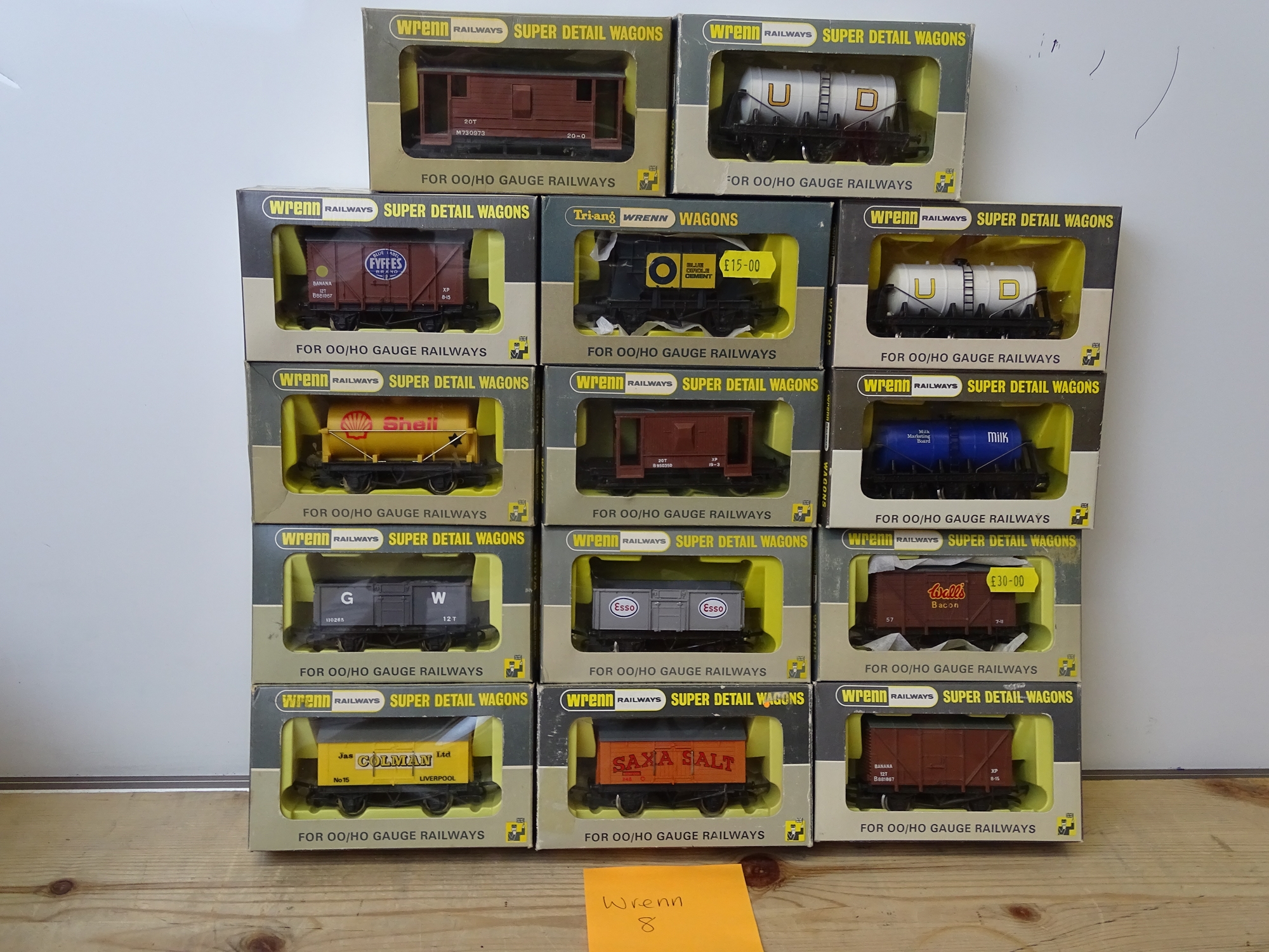 OO GAUGE MODEL RAILWAYS: A group of boxed WRENN wagons as lotted - VG/E in G/VG boxes (14) #8