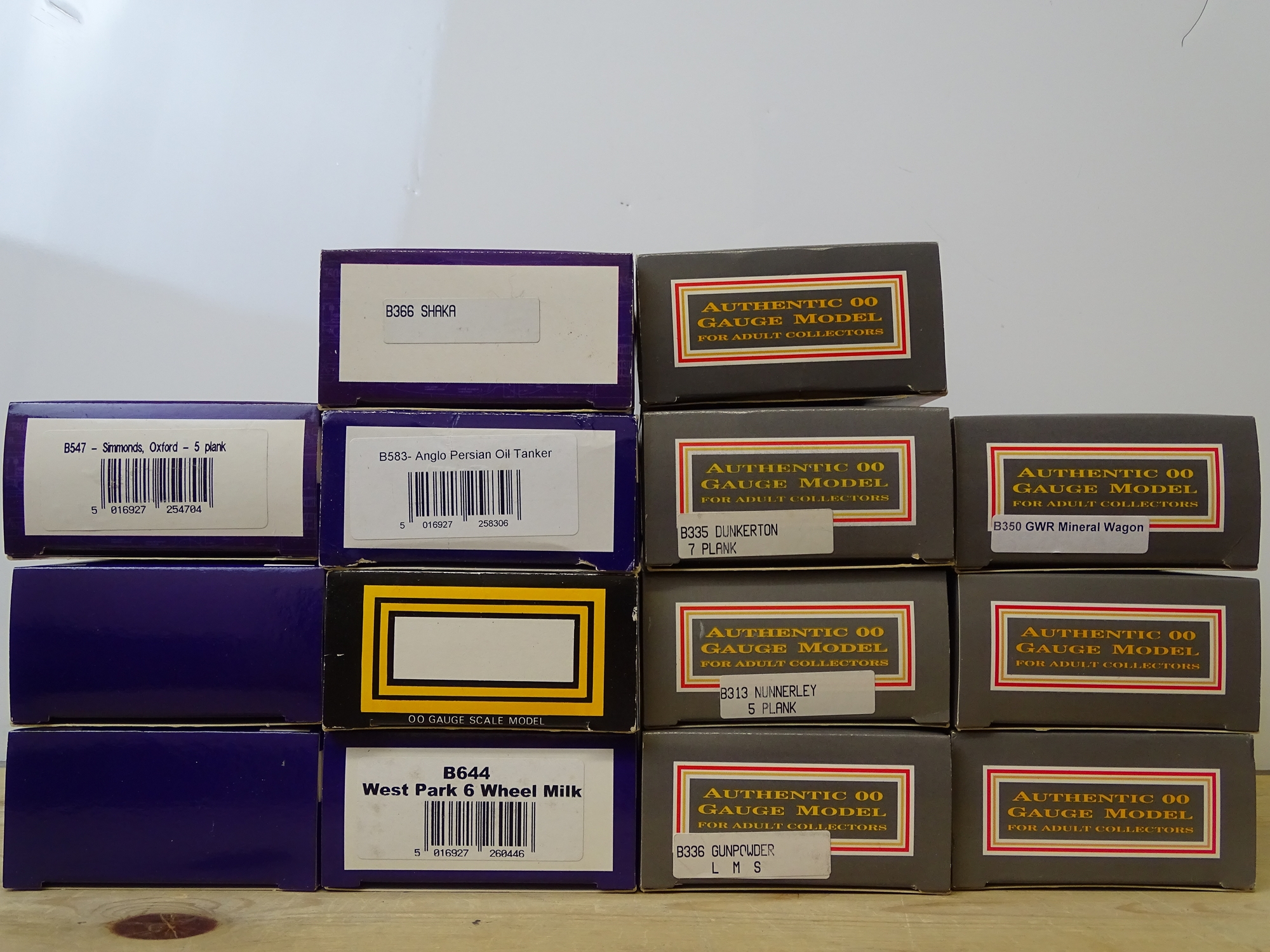 OO GAUGE MODEL RAILWAYS: A group of boxed DAPOL wagons as lotted - VG/E in G/VG boxes (14) #4 - Image 2 of 2