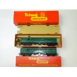 OO GAUGE MODEL RAILWAYS: A TRI-ANG R156 (has all internal pieces and bottle of oil in box) and
