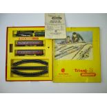 TT GAUGE MODEL RAILWAYS: A TRI-ANG T.3 Passenger Train Set - G/VG in G box