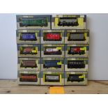 OO GAUGE MODEL RAILWAYS: A group of boxed WRENN wagons as lotted - VG/E in G/VG boxes (14) #1