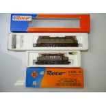 HO GAUGE MODEL RAILWAYS: A pair of Italian Outline electric locos by ROCO comprising 43501 and 63627