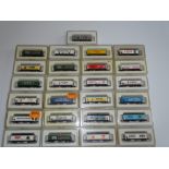 Z GAUGE MODEL RAILWAYS: A large quantity of MARKLIN beer vans - VG in G boxes (25)