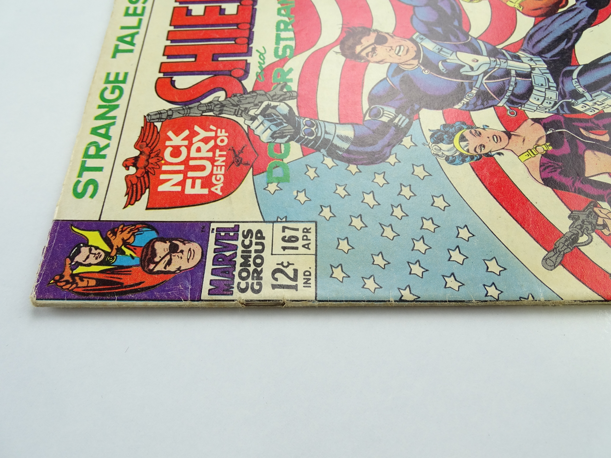 STRANGE TALES # 167 - (1968 - MARVEL - Cents Copy) - Classic flag cover by Jim Steranko with - Image 5 of 6