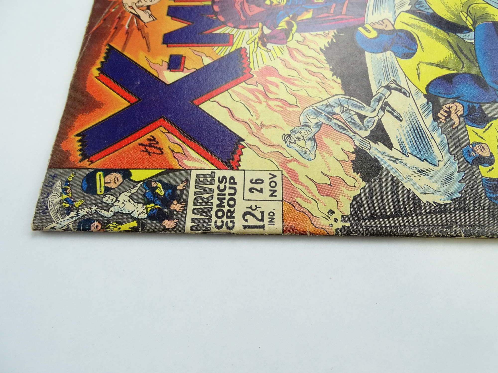 UNCANNY X-MEN # 26 - (1966 - MARVEL - Cents Copy) - X-Men battle Kukulcan (El Tigre) - Flat/Unfolded - Image 6 of 7