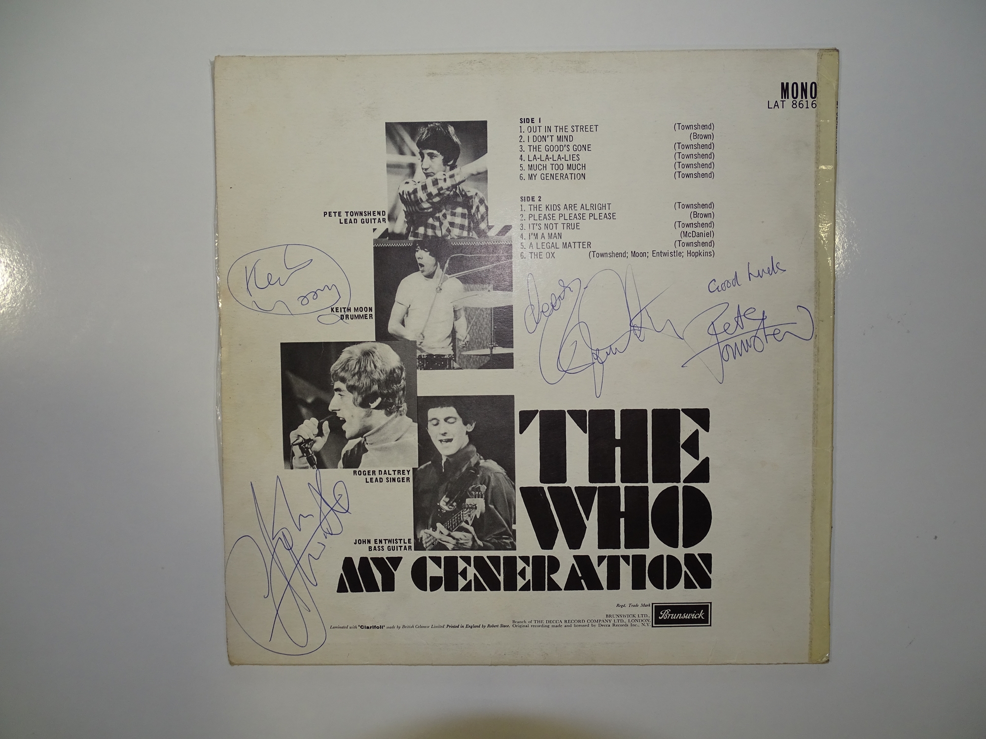 THE WHO - MY GENERATION - First pressing album signed by the four band members to the rear. An - Image 2 of 13