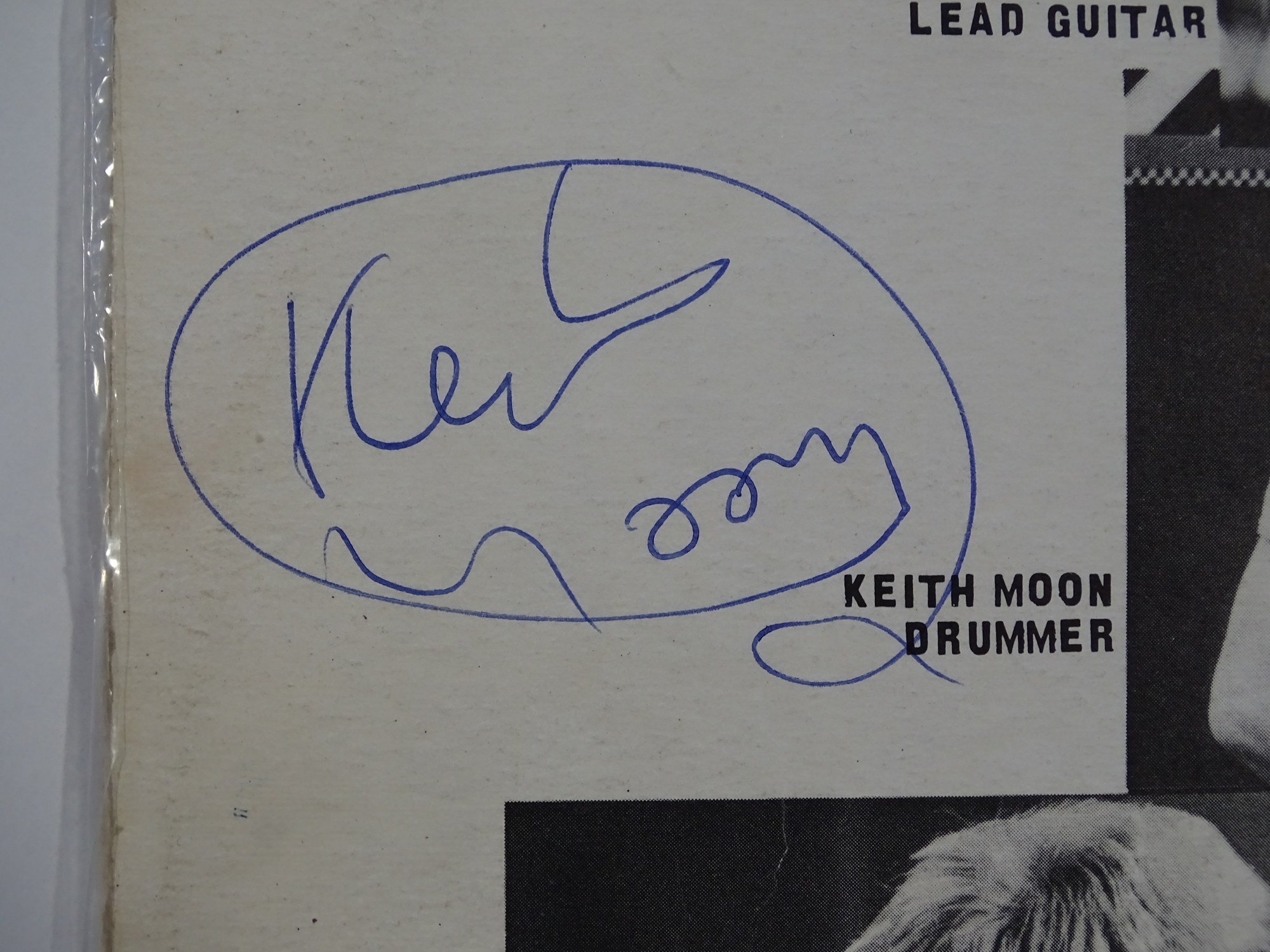 THE WHO - MY GENERATION - First pressing album signed by the four band members to the rear. An - Image 6 of 13