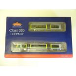 OO SCALE MODEL RAILWAYS: A BACHMANN 31-032 Class 3