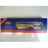 OO SCALE MODEL RAILWAYS: A BACHMANN 32-762DS Class