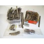 N SCALE MODEL RAILWAYS: A large quantity of mixed
