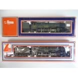 OO SCALE MODEL RAILWAYS: A pair of King George V s